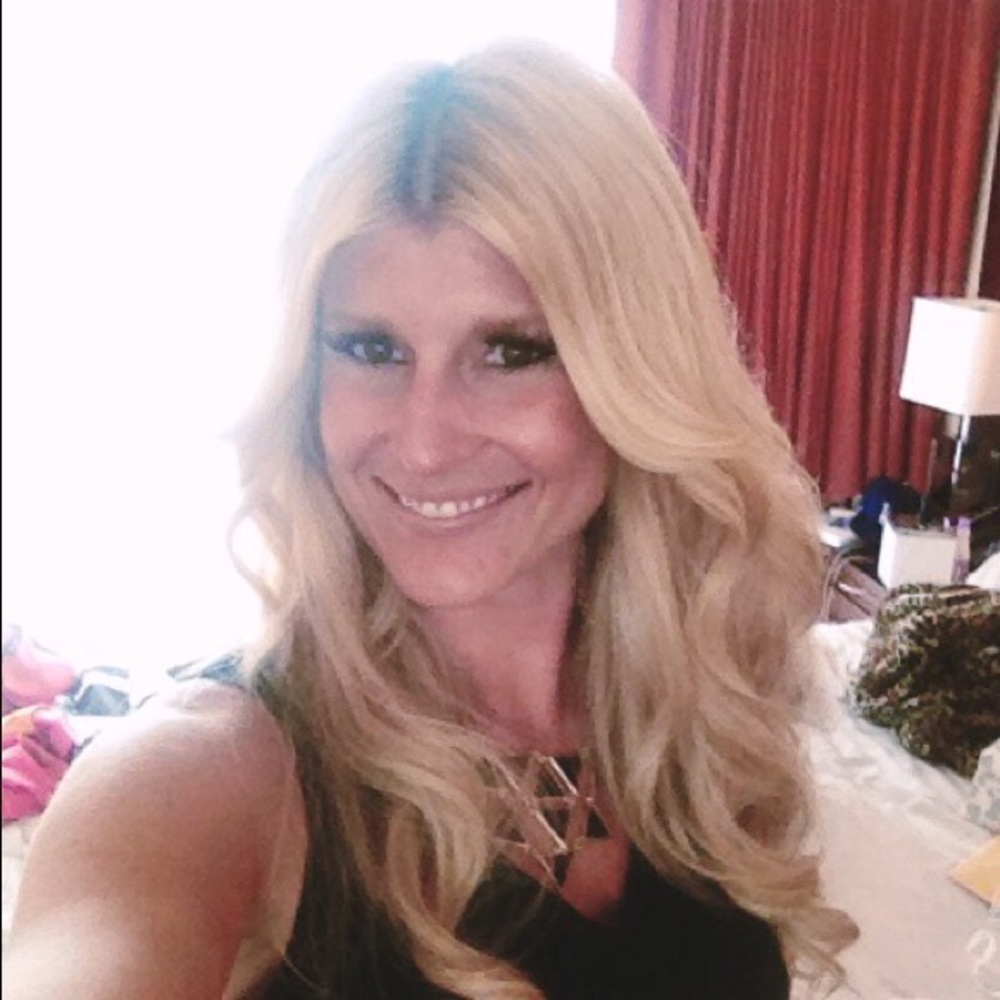 Meet your Posher, Briane